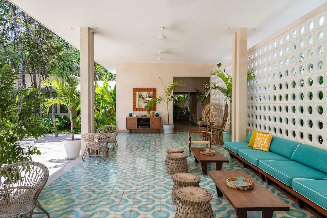 Hotel Tiki Tiki Tulum 4*,
